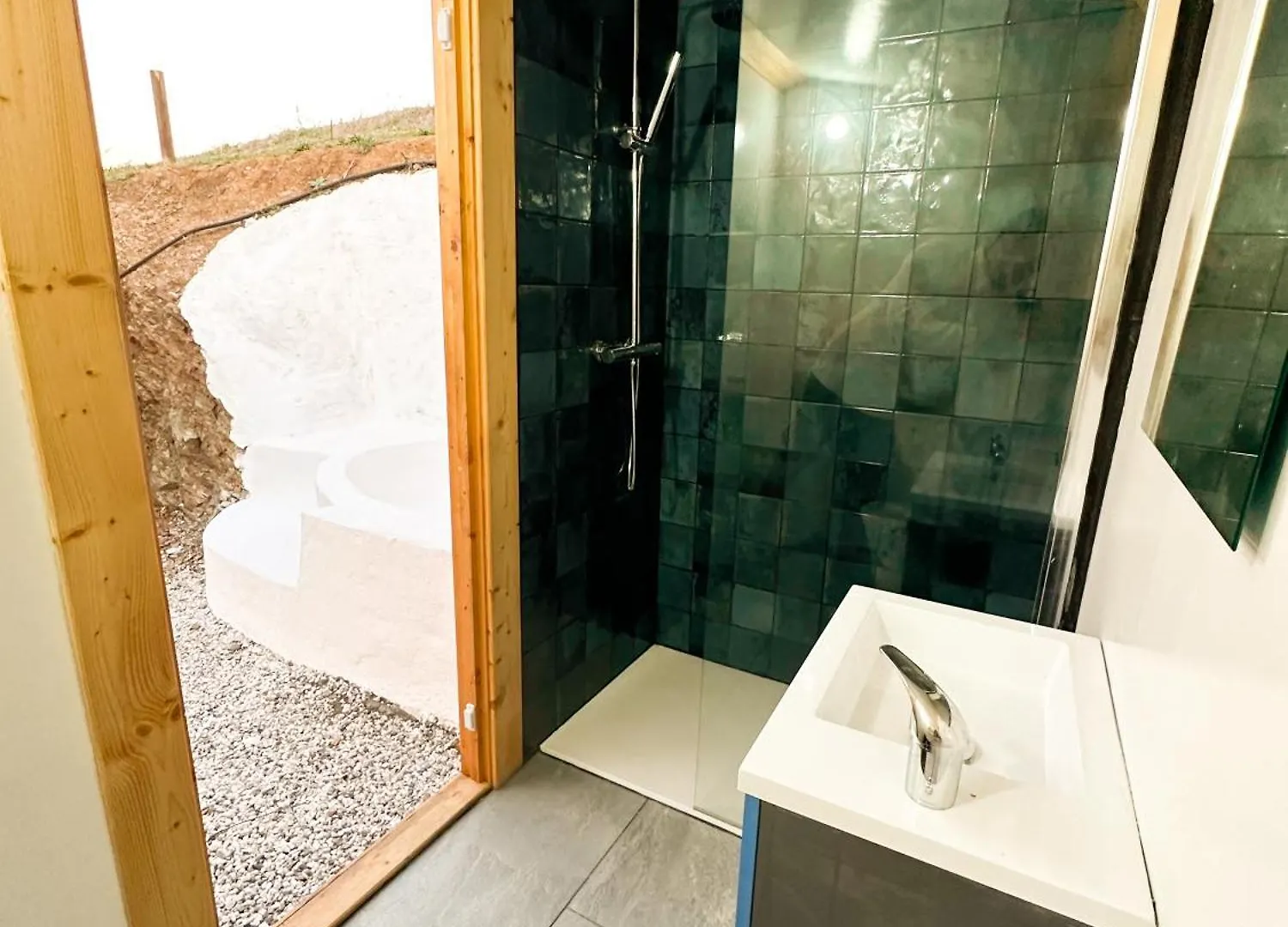 Luxusní stan Romantic Accommodation - Hottub & Sauna Almogía